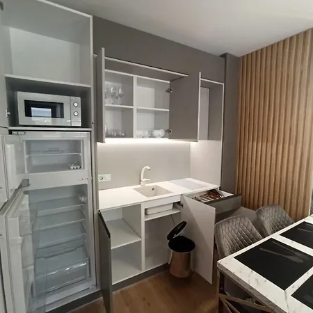 Tranquilo Escapes * Slantchev Briag