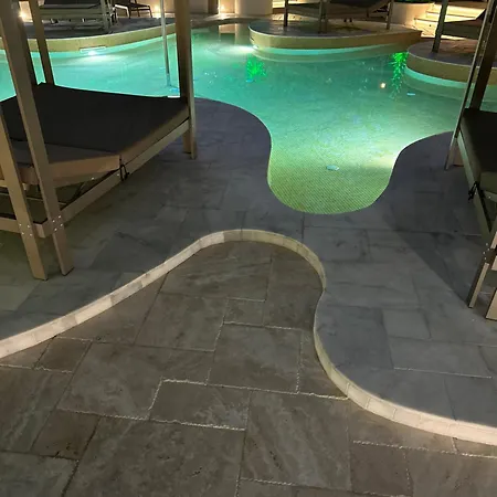 Tranquilo Escapes * Slantchev Briag